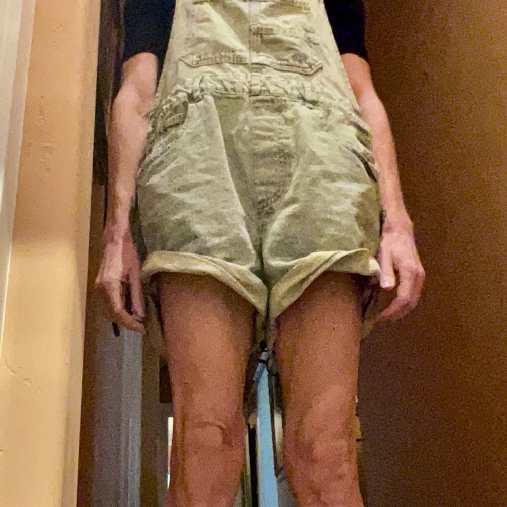 NWOT We The Free Oceanic Jean Shortalls! - Picture 8 of 16